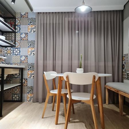 Tam Serviced Studio Apartment Myslym Shyri No1 Тирана Екстер'єр фото
