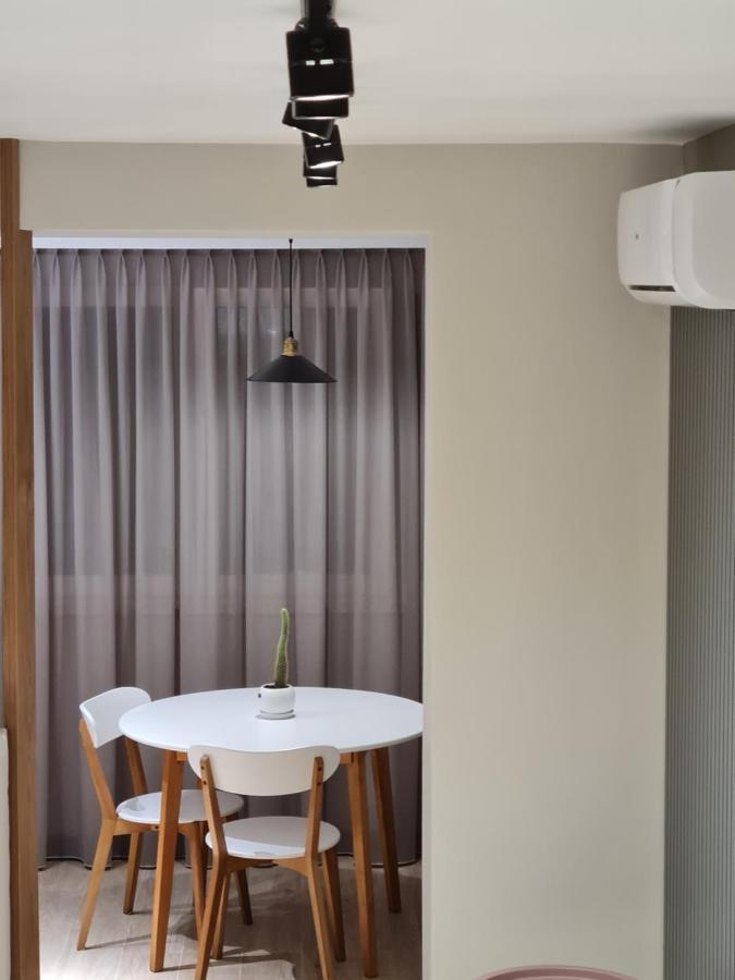 Tam Serviced Studio Apartment Myslym Shyri No1 Тирана Екстер'єр фото